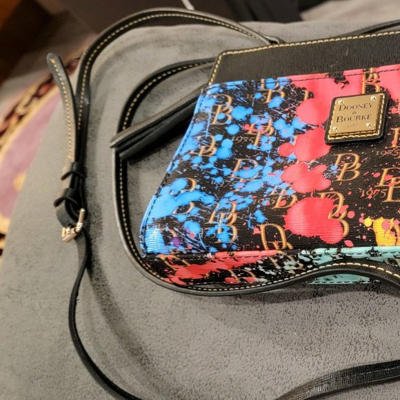 Dooney & Bourke Small Multi-Color Crossbody Purse - Picture 5 of 13
